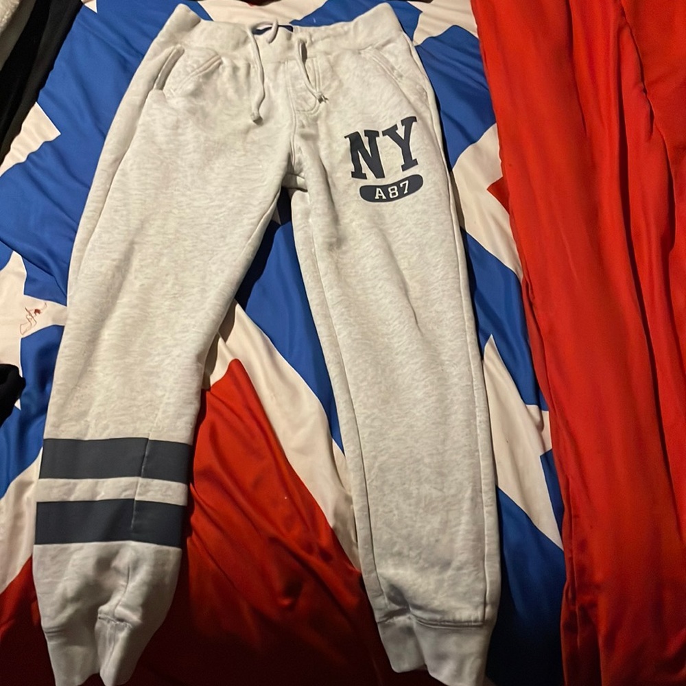 Aeropostale Joggers